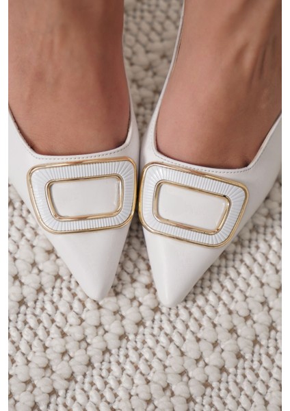 Emery Kadın Beyaz Topuklu Ayakkabı fırsatları