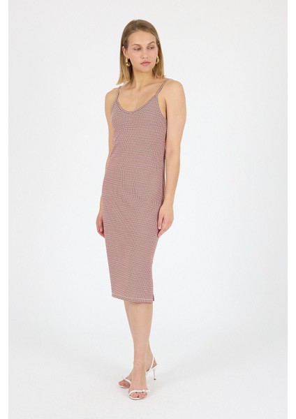 Ayarlanabilir Askılı Yırtmaç Tasarım Geometrik Desen Jakarlı Örme Midi Elbise 25L7114 fırsatları