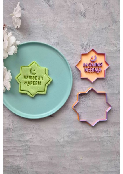 2'li Renkli Hamur Şekillendirici Seti, Kurabiye ve Şeker Hamuru Için