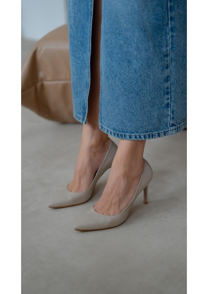 Pael Bej Deri Stiletto