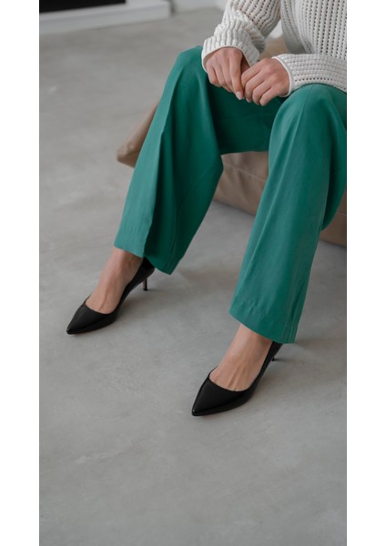 Nell Siyah Rugan Stiletto fiyatları