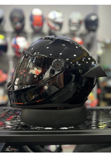 Axxıs Motosiklet Kaskı Fenıx Solıd A1 Black Gloss