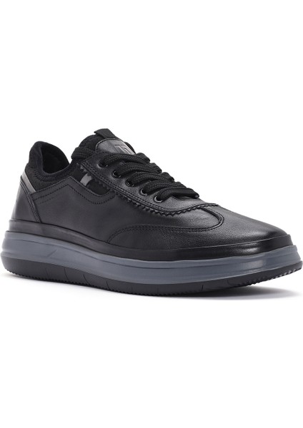 Erkek Siyah Bağcıklı Deri Sneaker
