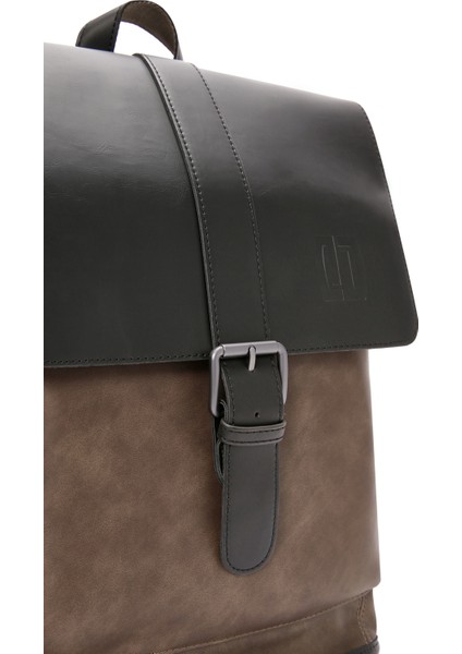 Erkek Kahverengi Sırt Çantası