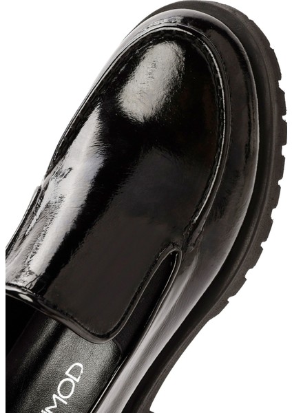 Kadın Siyah Rugan Deri Maskülen Loafer 24WFD184016