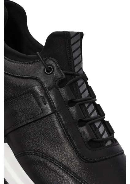 Erkek Siyah Bağcıklı Deri Sneaker 24WFD642218