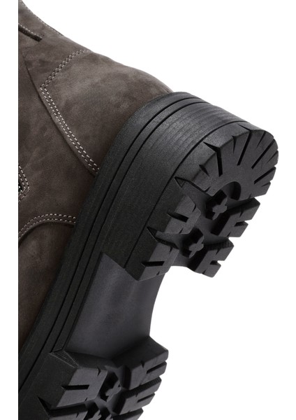 Kadın Vizon Bağcıklı Çift Fermuar Detaylı Kalın Tabanlı Nubuk Deri Postal Bot 24WFD1863V3