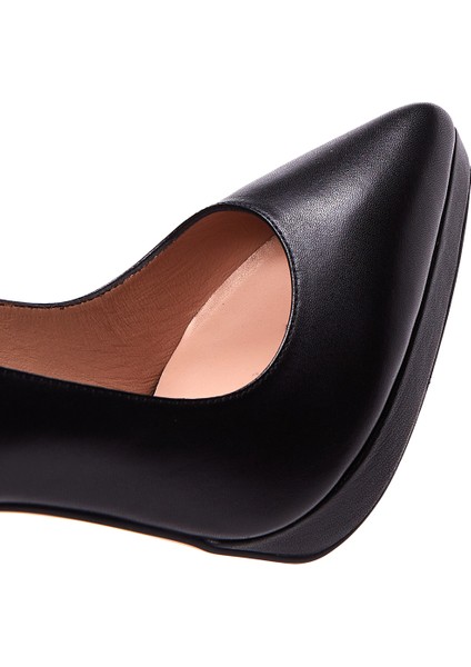 Kadın Siyah Yüksek Topuklu Deri Stiletto 24WFD100018