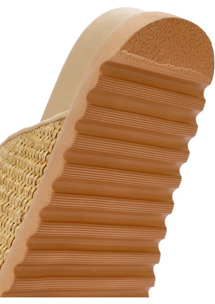 Kadın Bej Hasır Taşlı Terlik 25SFD4403M7