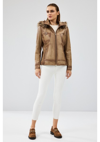 Meggy Kadın Bej Kapüşonlu Kürklü Deri Ceket 24WGE5210NC