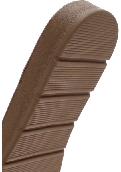 Kadın Kahverengi Taşlı Örgülü Terlik 25SFE460514