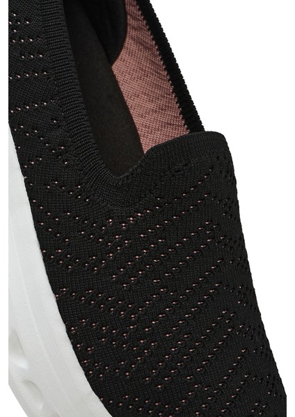 Zero Kadın Siyah Kalın Tabanlı Sneaker 25SFE49546F