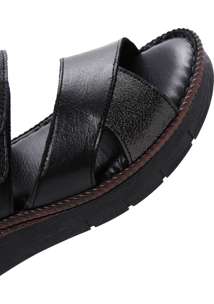 Kadın Siyah Bilekten Bantlı Deri Comfort Sandalet 25SFD320418