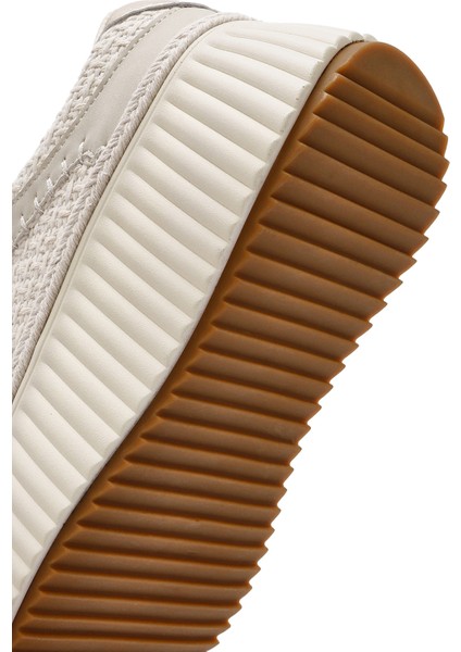 Kadın Bej Bağcıklı Kalın Tabanlı Örgülü Sneaker 25SFD430914