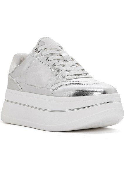 Kadın Gümüş Bağcıklı Kalın Tabanlı Metalik Sneaker 25SFD431032