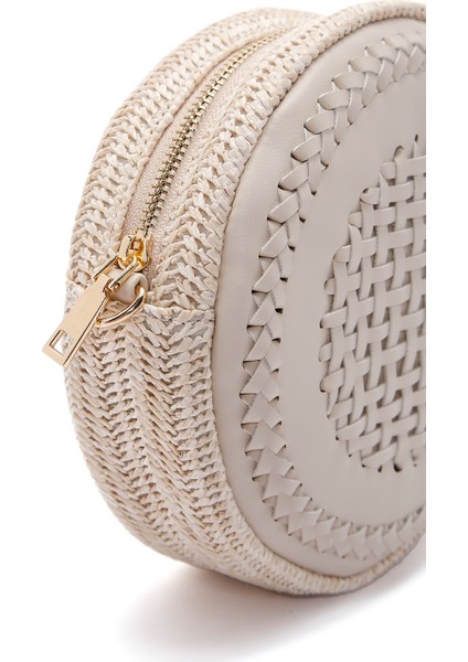 Kadın Beyaz Uzun Askılı Örgülü Mini Çapraz Çanta 25SBD290718