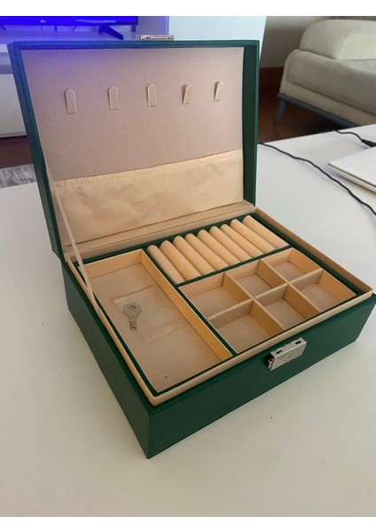 Kilitli Lüks Çift Katmanlı Takı Organizatörü