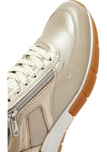 Kadın Altın Bağcıklı Yandan Fermuarlı Deri Sneaker 25SFD370514