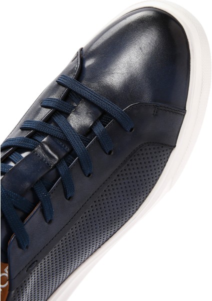 Erkek Lacivert Bağcıklı Deri Sneaker 25SFD690518