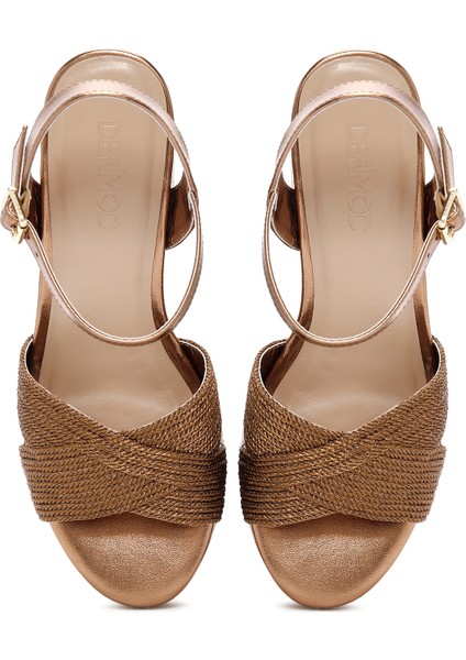 Kadın Bronz Bilekten Bantlı Metalik Dolgu Topuklu Espadril 25SFE480632
