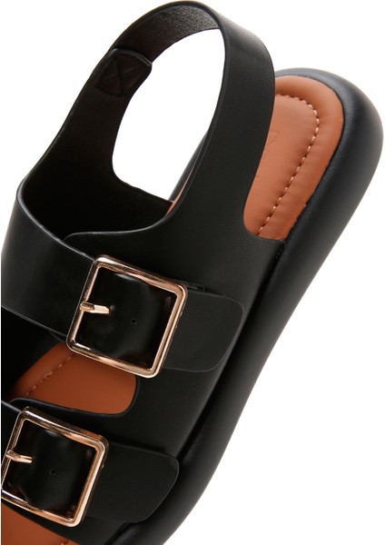 Kadın Siyah Çift Tokalı Sandalet 25SFE480518