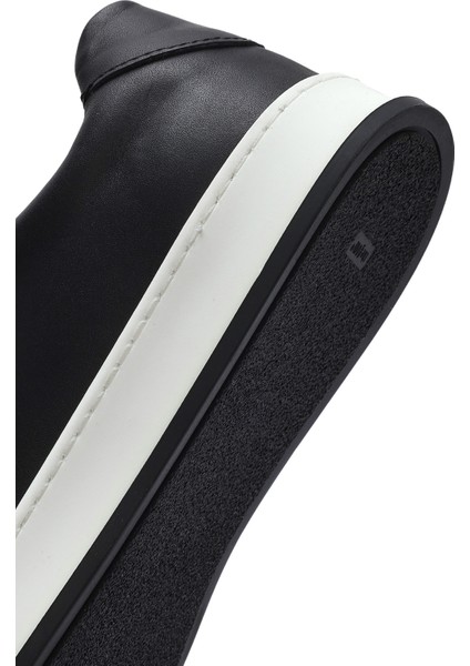 Erkek Siyah Bağcıklı Deri Sneaker 25SFD660118