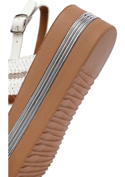 Kadın Beyaz Kalın Tabanlı Örgülü Sandalet 25SFE464714