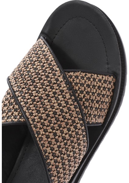 Kadın Bej Arkadan Bağlamalı Kalın Tabanlı Hasır Sandalet 25SFE4656M7