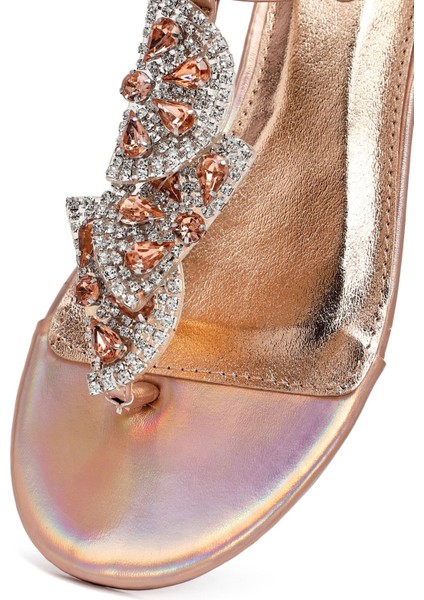 Kadın Pembe Taşlı Parmak Arası Sandalet 25sfe481032