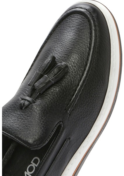 Erkek Siyah Püsküllü Deri Casual Loafer 25SFD680418