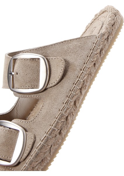 Kadın Bej Tokalı Süet Deri Espadril Terlik 25SFD205010