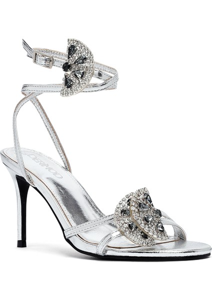Kadın Gümüş Bilekten Tokalı Taşlı Ince Topuklu Sandalet 25SFE481932