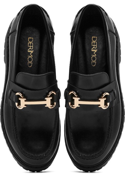 Kadın Siyah Toka Detaylı Kalın Tabanlı Deri Maskülen Loafer 25SFD180222