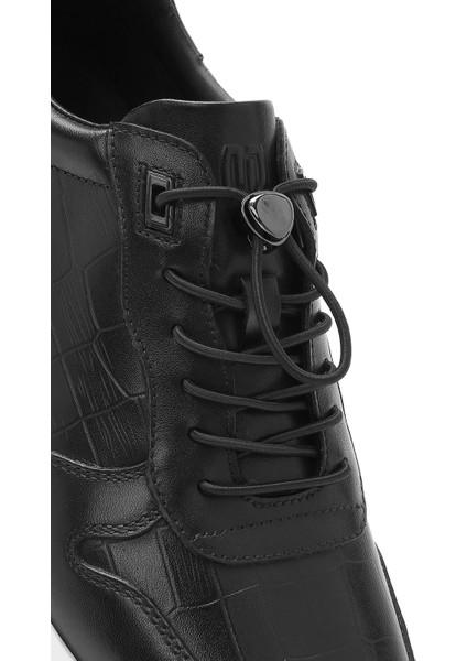 Erkek Siyah Kroko Desenli Bağcıklı Deri Sneaker 25SFD692318