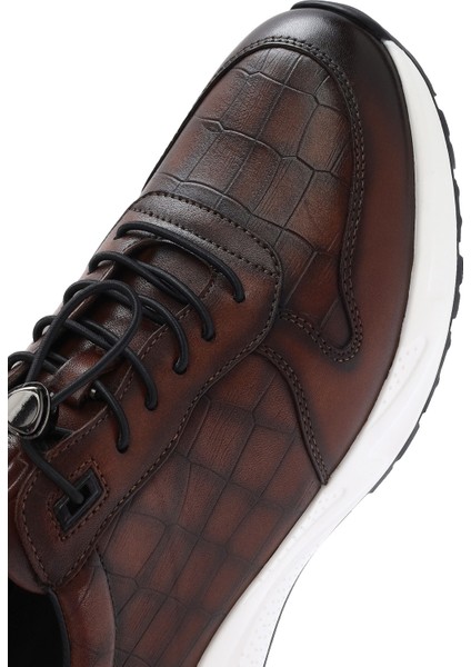 Erkek Kahverengi Kroko Desenli Bağcıklı Deri Sneaker 25SFD692318