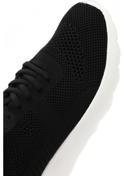 Zero Kadın Siyah Bağcıklı Kalın Tabanlı Sneaker 25SFD43026F