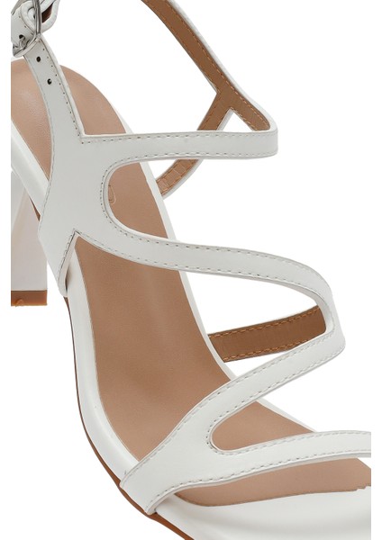 Kadın Beyaz Arkadan Bağlamalı Ince Topuklu Sandalet 25SFE466218