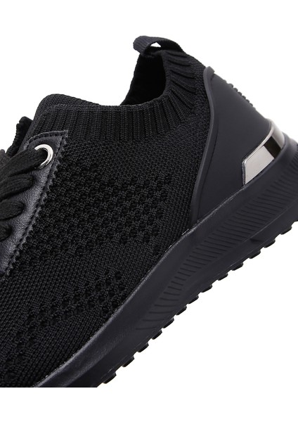 Zero Kadın Siyah Bağcıklı Sneaker 25SFD43016F