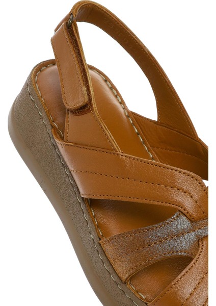 Kadın Taba Kalın Tabanlı Deri Comfort Sandalet 25SFD321314