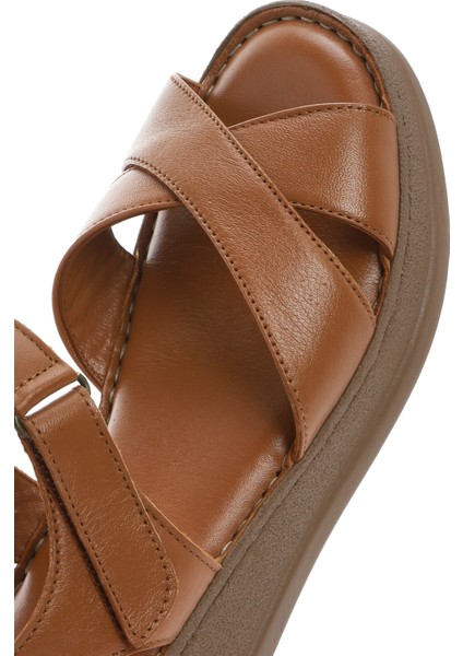 Kadın Taba Kalın Tabanlı Deri Comfort Sandalet 25SFD321618