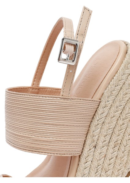 Kadın Krem Bilekten Tokalı Dolgu Topuklu Espadril Sandalet 25SFE452118