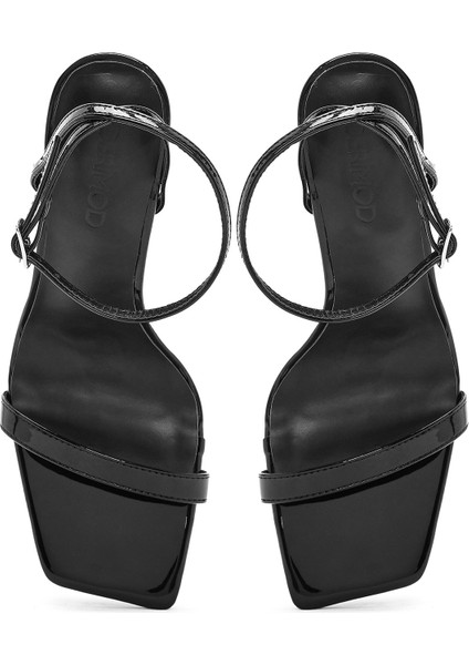 Kadın Siyah Bilekten Bağlamalı Yüksek Ince Topuklu Sandalet 25SFE493716