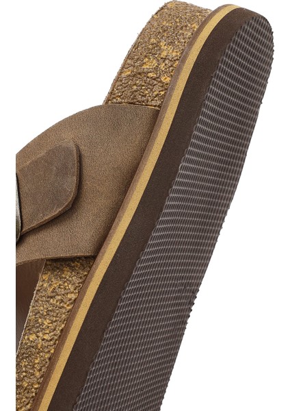 Erkek Bej Parmak Arası Nubuk Deri Terlik 25SFD6254V3