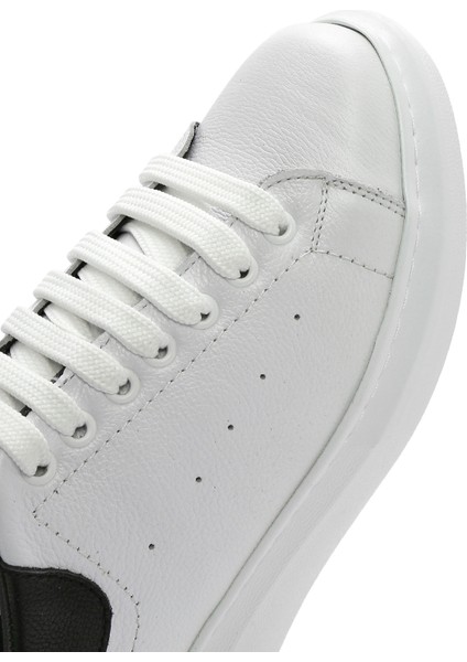 Erkek Beyaz Bağcıklı Kalın Tabanlı Deri Sneaker 25SFD752218