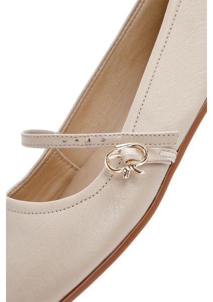 Kadın Bej Bantlı Deri Babet 25SFD350318