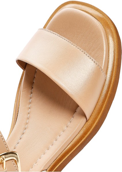 Kadın Bej Bilekten Tokalı Deri Sandalet 25SFD362418