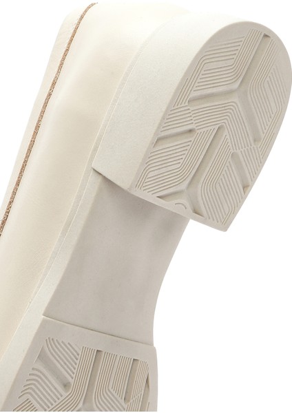 Kadın Krem Deri Maskülen Loafer 25SFD182318