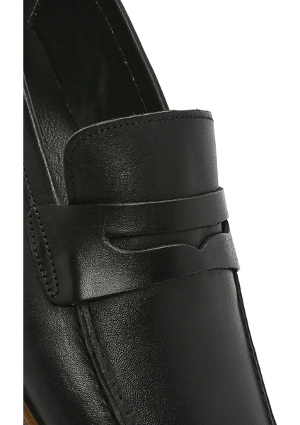 Erkek Siyah Deri Casual Loafer 25SFD680718