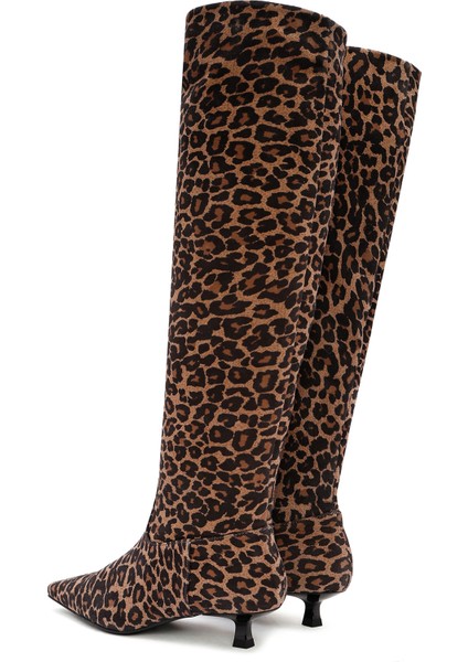 Kadın Kahverengi Ince Kısa Topuklu Süet Deri Çizme 24WFD142410