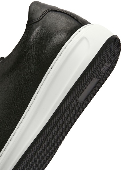 Erkek Siyah Bağcıklı Deri Sneaker 25SFD640318